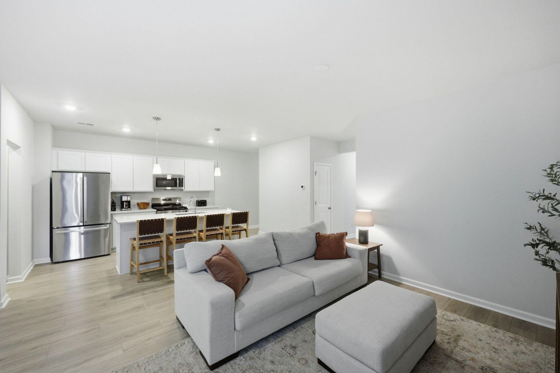 153 Casein Street Photo 8