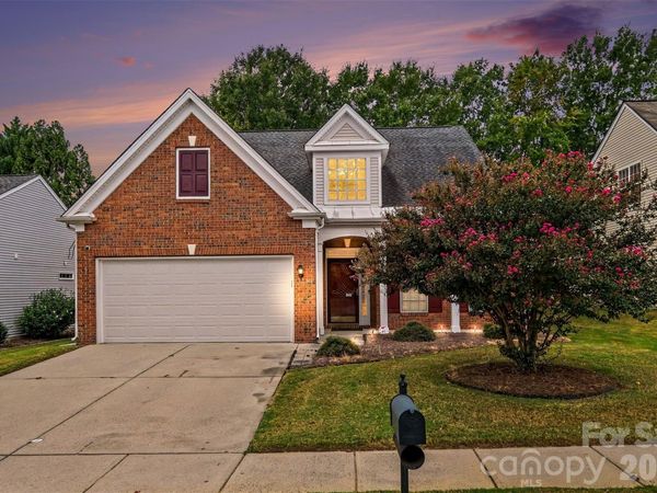 9532 Kestral Ridge Drive, Charlotte, NC 28269