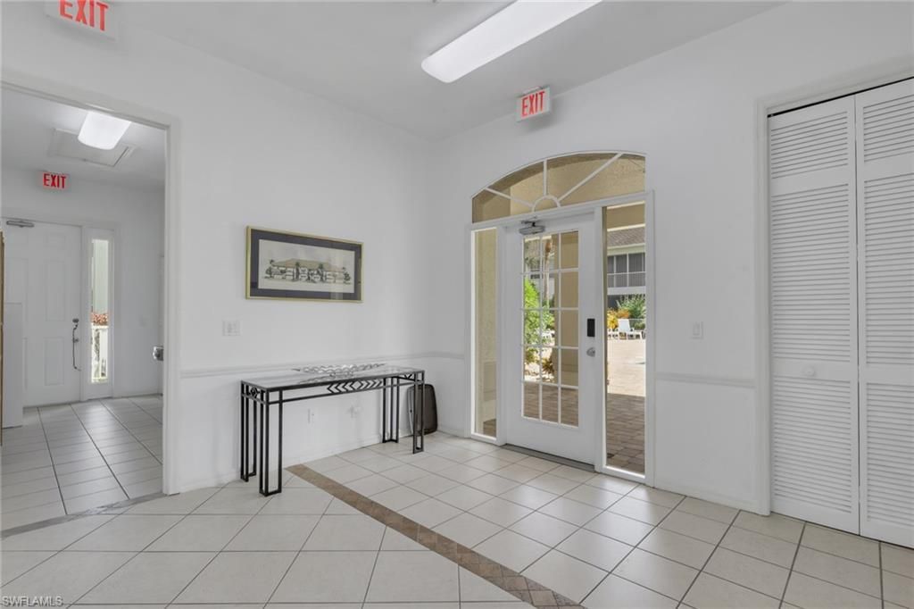 5015 Marina Cove Dr , Unit 101, Naples, FL 34112 Photo