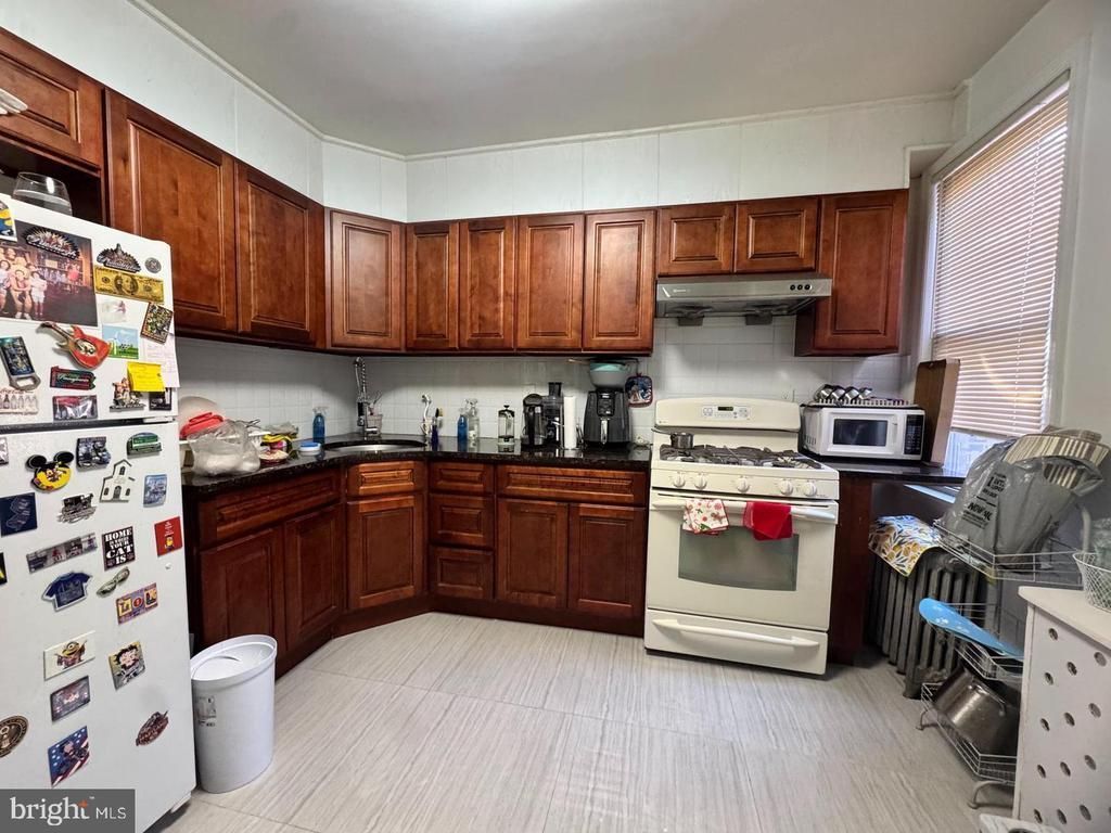 3322 WELLINGTON STREET, PHILADELPHIA, PA 19149