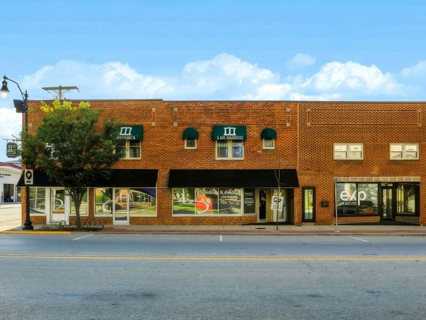 22 S State Street , Greenfield, IN 46140