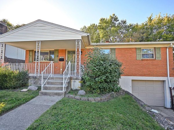2359 Fairgreen Drive, Green Twp, OH 45238