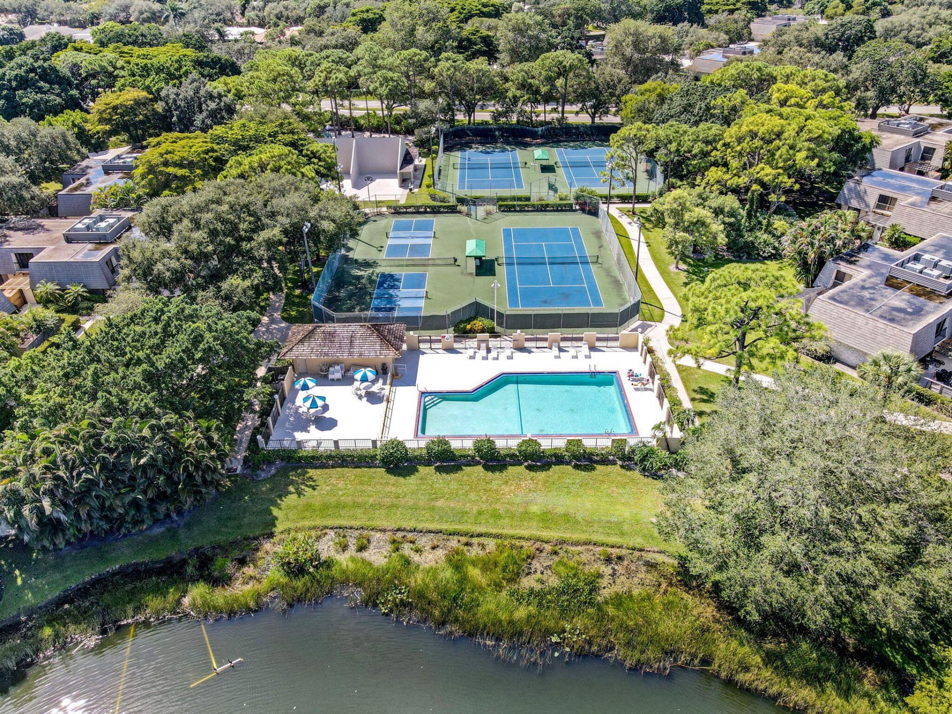 506 5th Terrace, Palm Beach Gardens, FL 33418 Photo