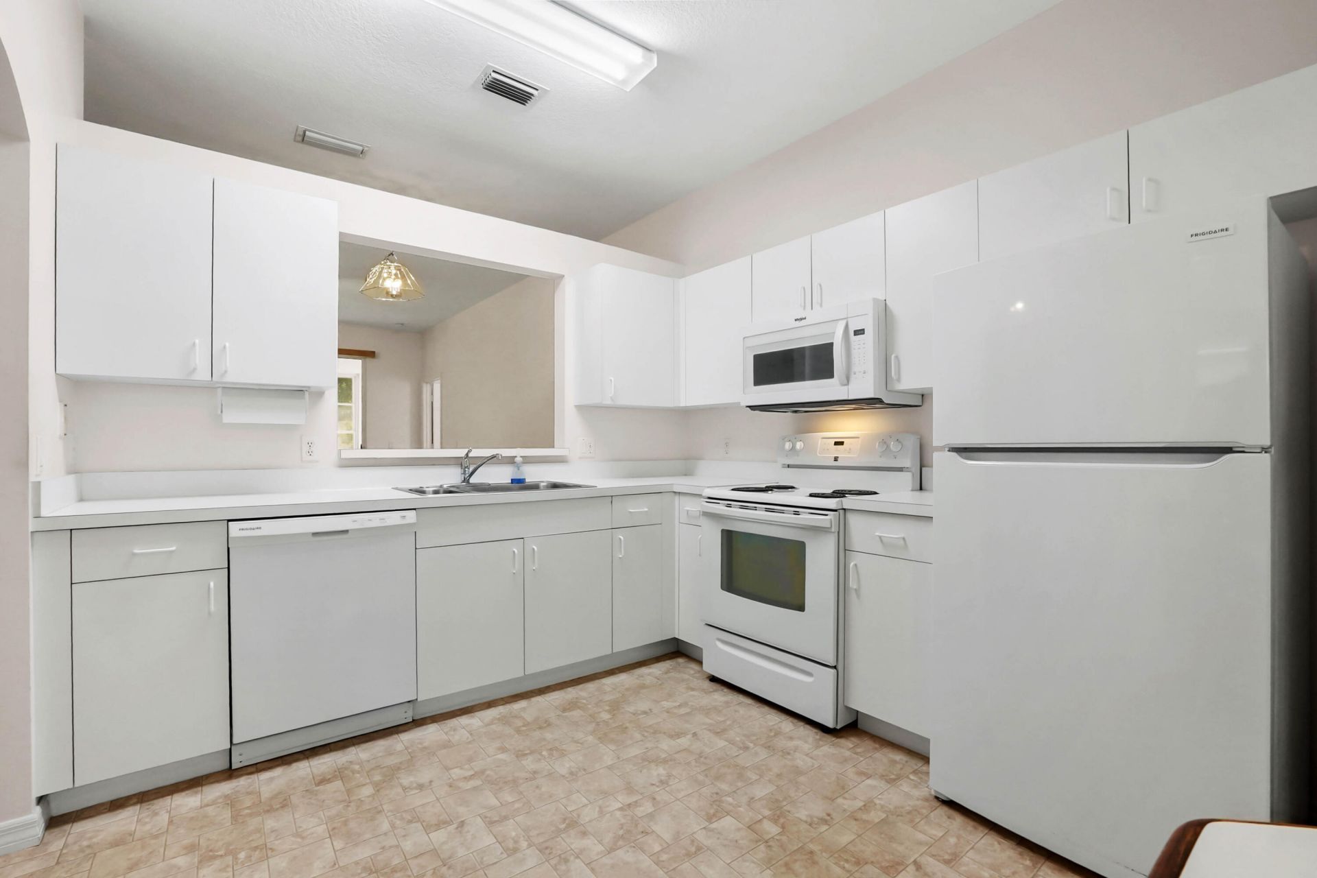 527 NW Portofino Lane, Port Saint Lucie, FL 34986 Photo