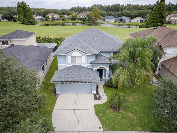 18182 SANDY POINTE DRIVE , TAMPA, FL 33647
