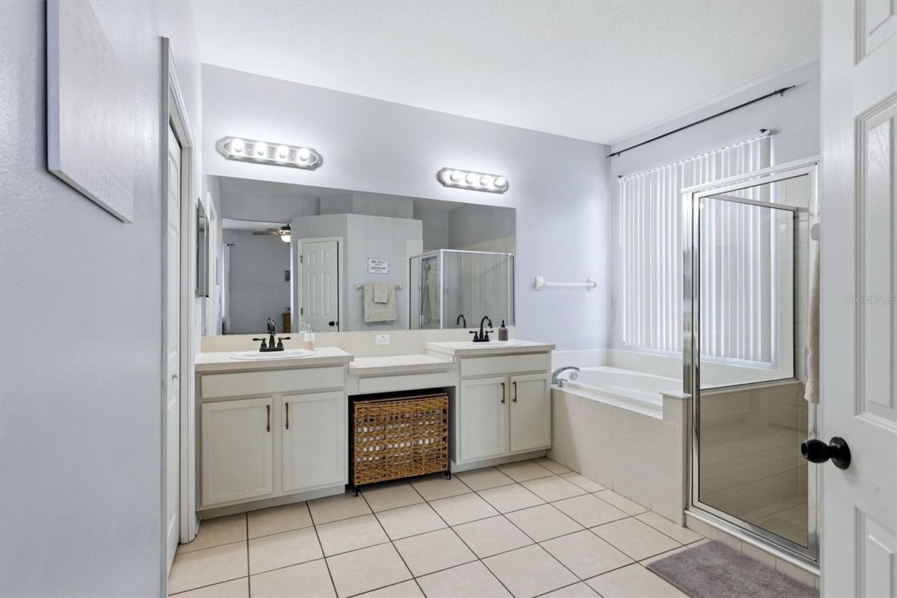 5718 48th Street Circle E, Bradenton, FL 34203 Photo