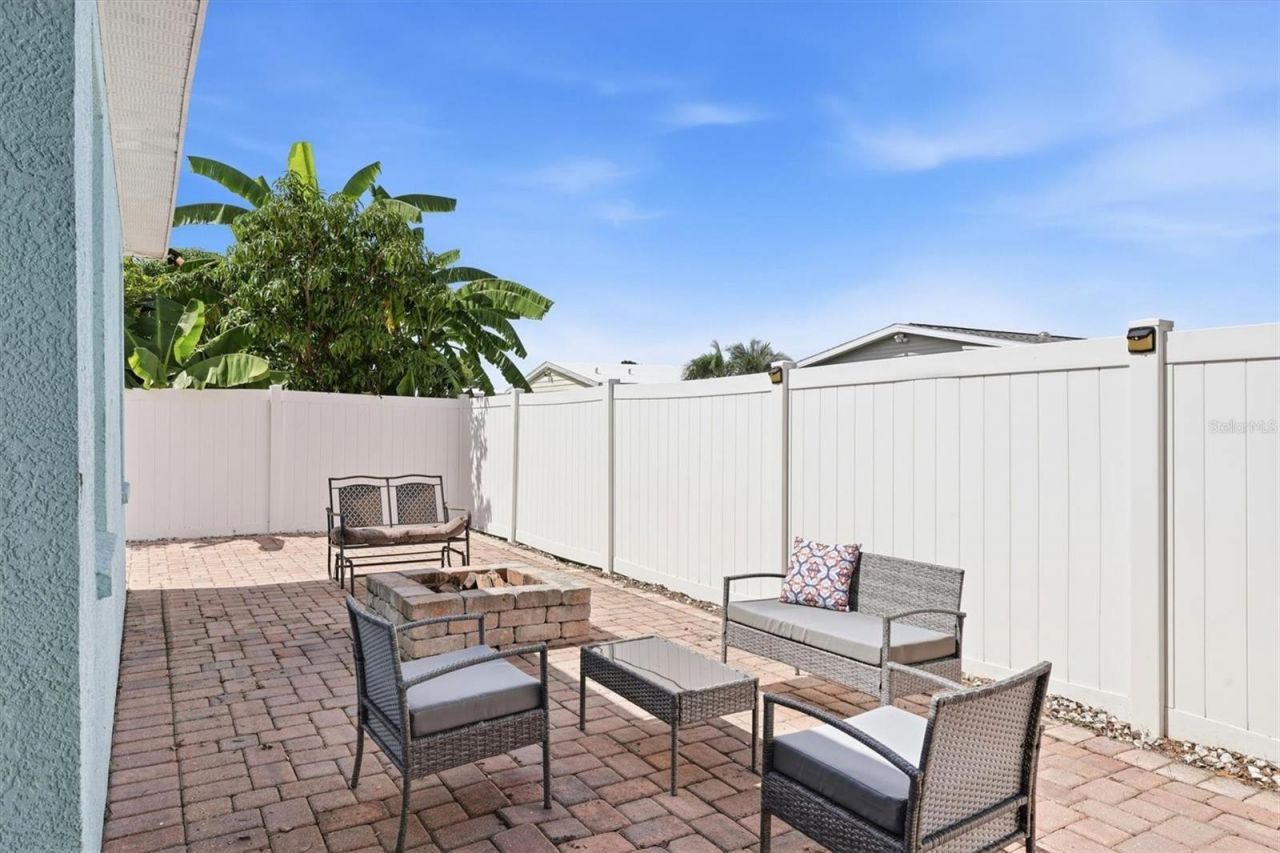 5718 48th Street Circle E, Bradenton, FL 34203 Photo
