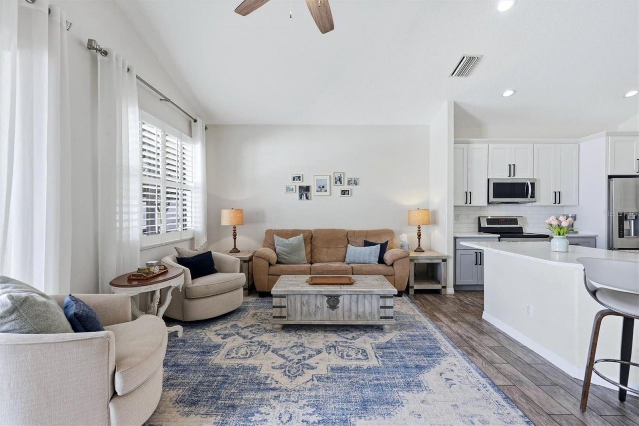 5718 48th Street Circle E, Bradenton, FL 34203 Photo