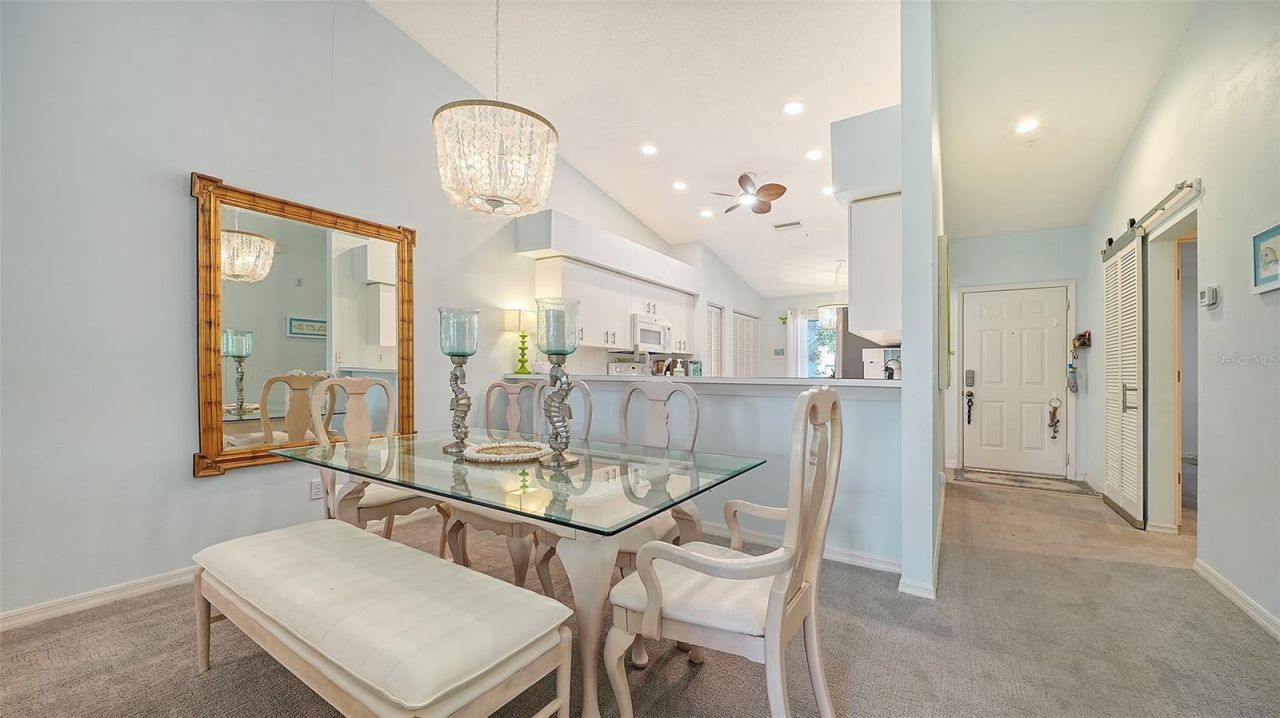 8941 Veranda Way, Unit 522, Sarasota, FL 34238 Photo