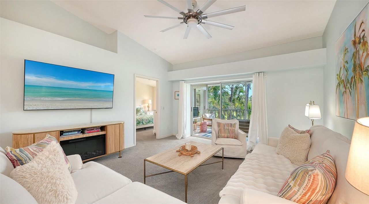 8941 Veranda Way, Unit 522, Sarasota, FL 34238 Photo
