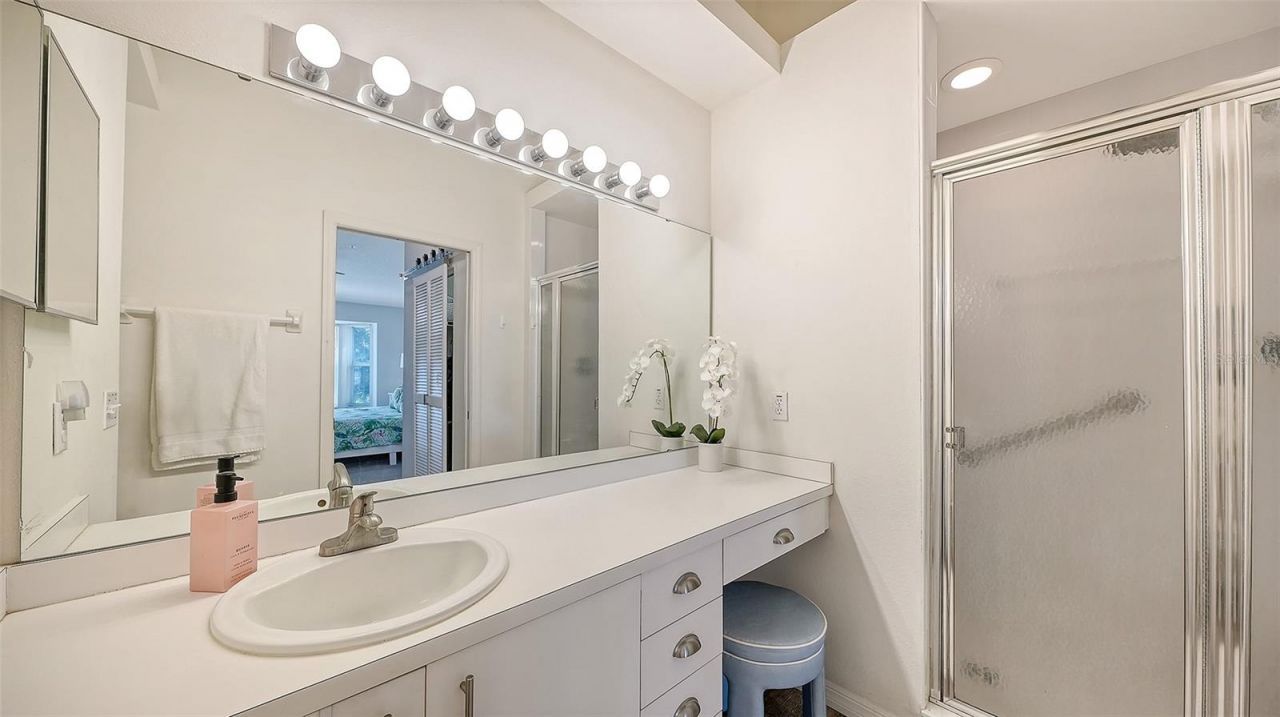 8941 Veranda Way, Unit 522, Sarasota, FL 34238 Photo