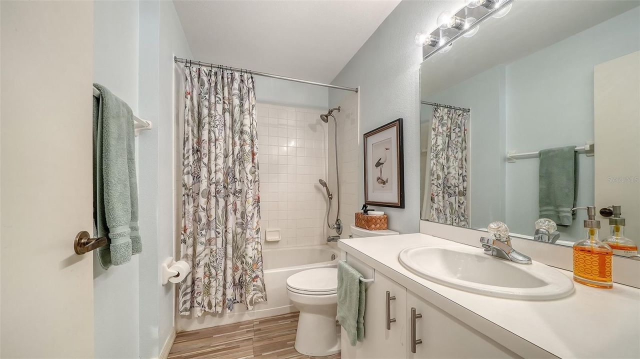 8941 Veranda Way, Unit 522, Sarasota, FL 34238 Photo