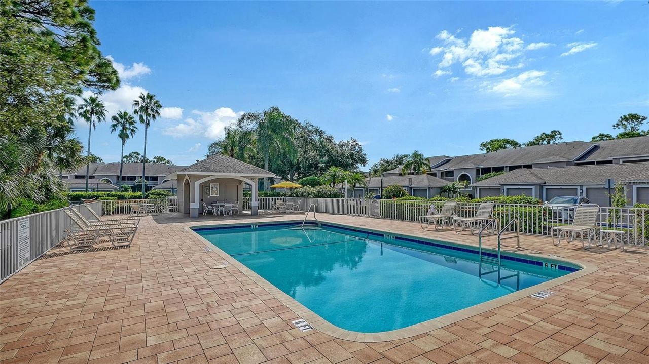 8941 Veranda Way, Unit 522, Sarasota, FL 34238 Photo