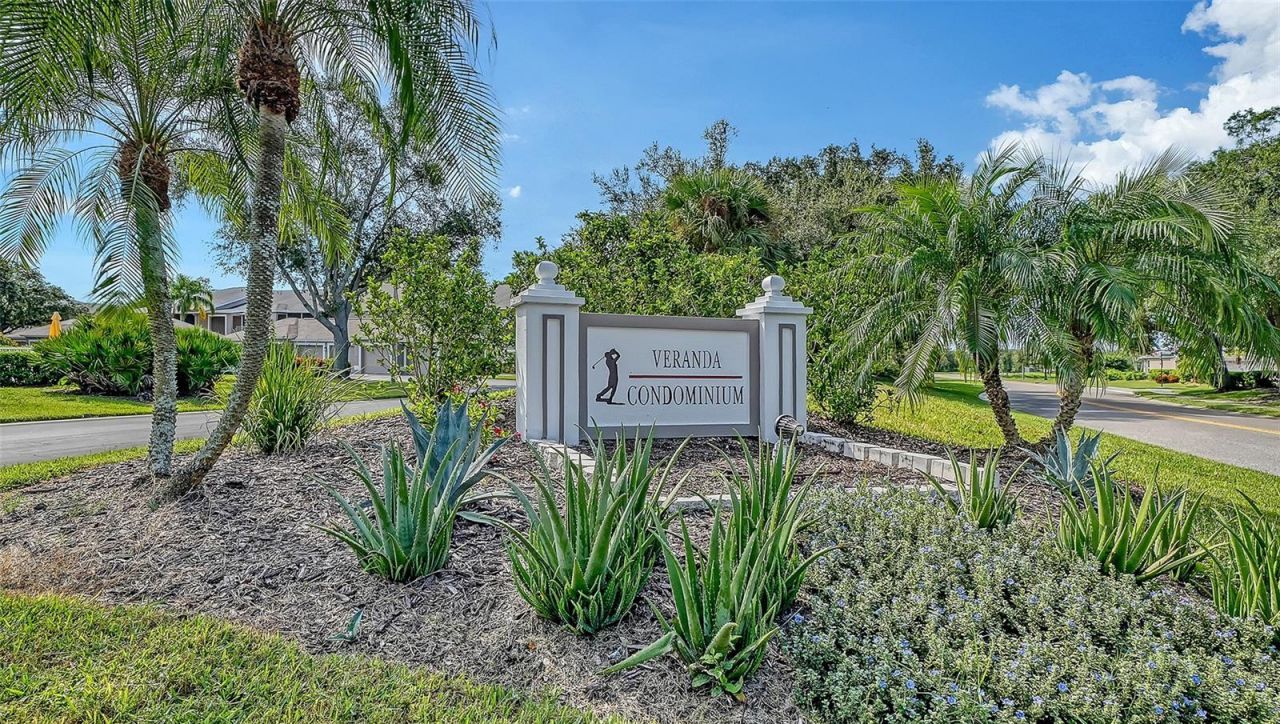 8941 Veranda Way, Unit 522, Sarasota, FL 34238 Photo