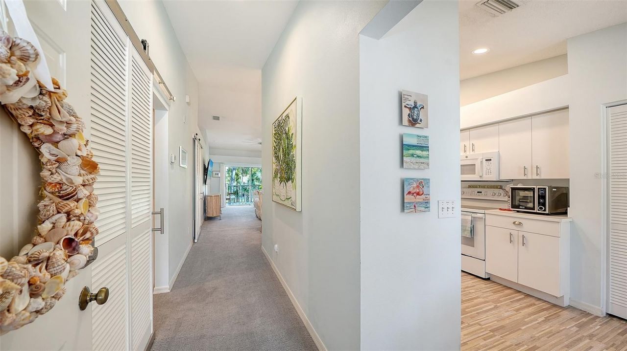 8941 Veranda Way, Unit 522, Sarasota, FL 34238 Photo