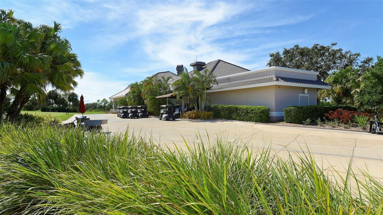 8941 Veranda Way, Unit 522, Sarasota, FL 34238 Photo