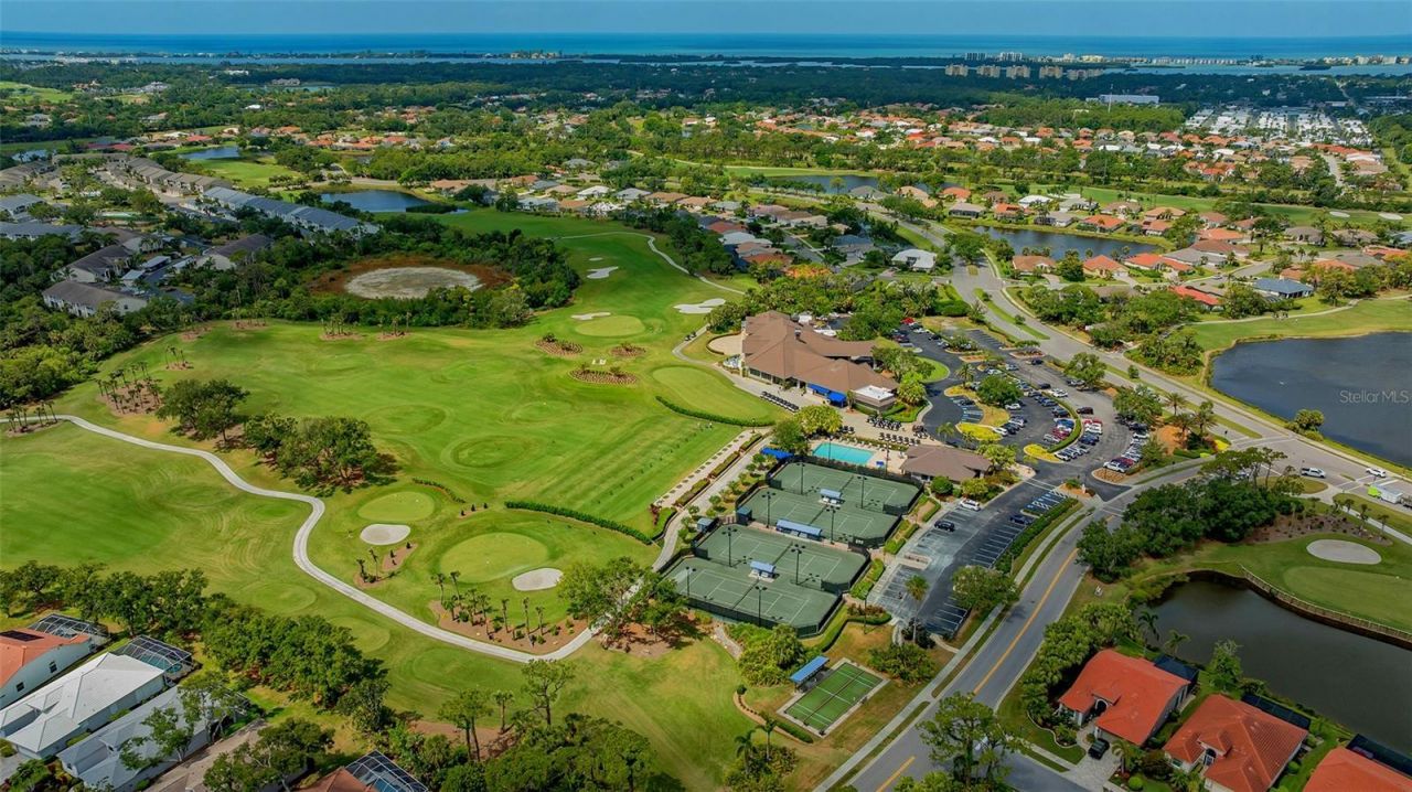 8941 Veranda Way, Unit 522, Sarasota, FL 34238 Photo