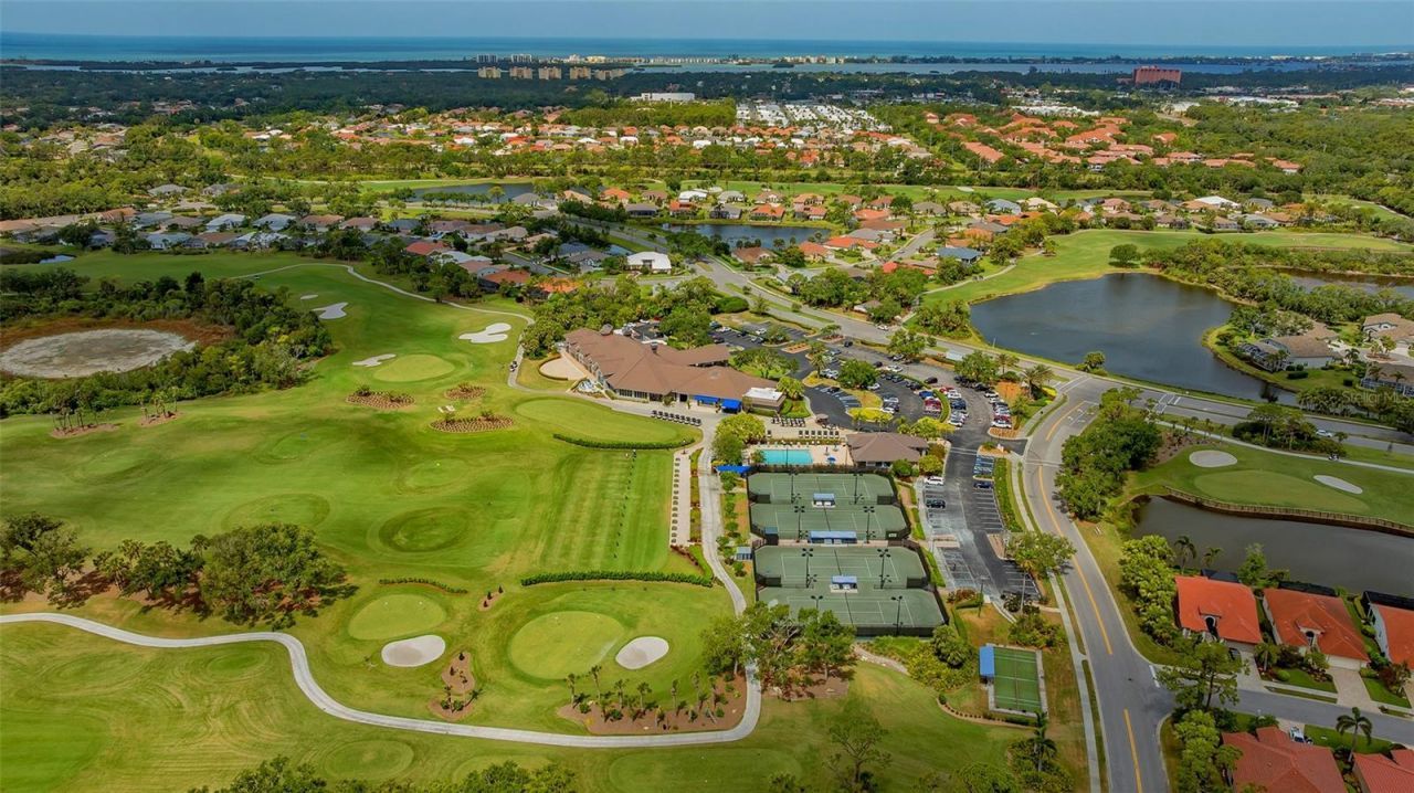 8941 Veranda Way, Unit 522, Sarasota, FL 34238 Photo