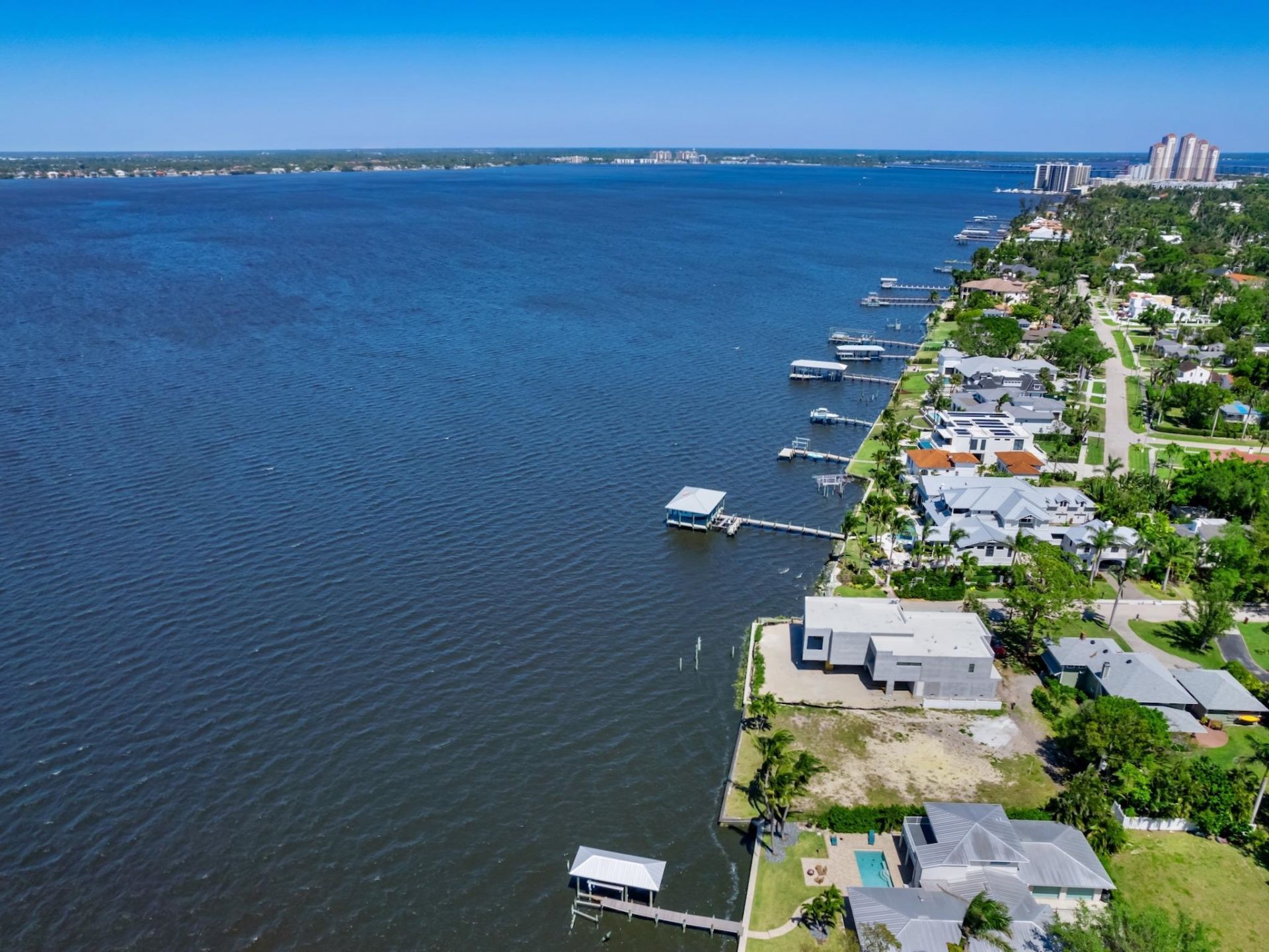1204 Alhambra Dr, Fort Myers, FL 33901 Photo
