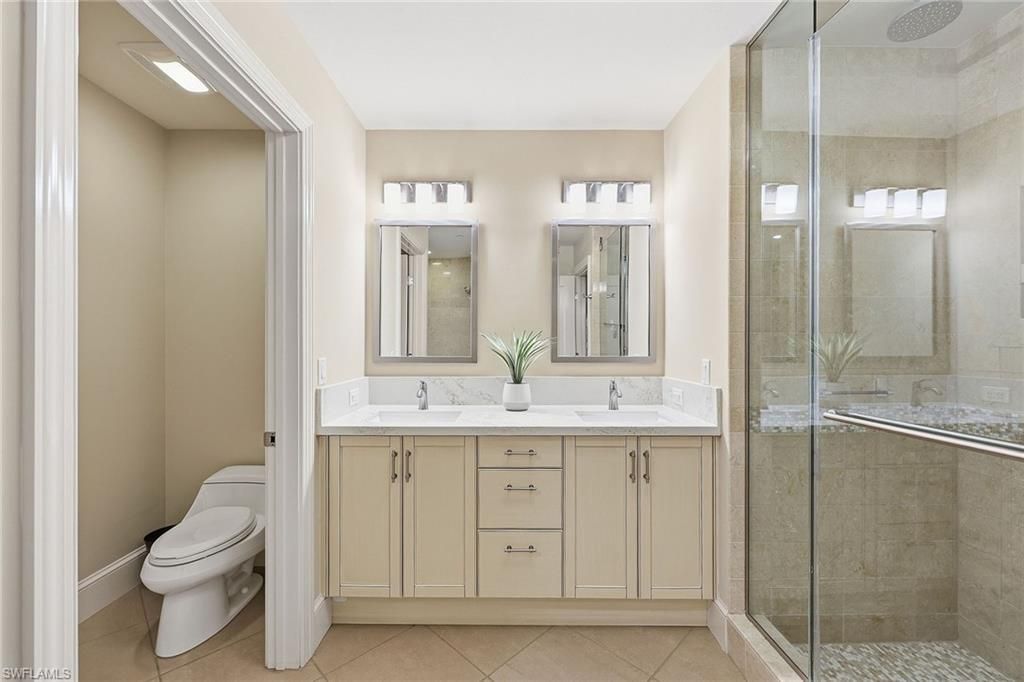 9123 Strada Pl, Unit 7207, Naples, FL 34108 Photo