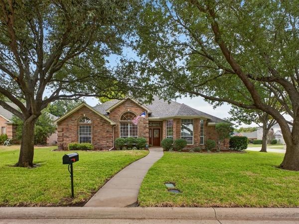 1600 Churchill Lane, Mansfield, TX 76063