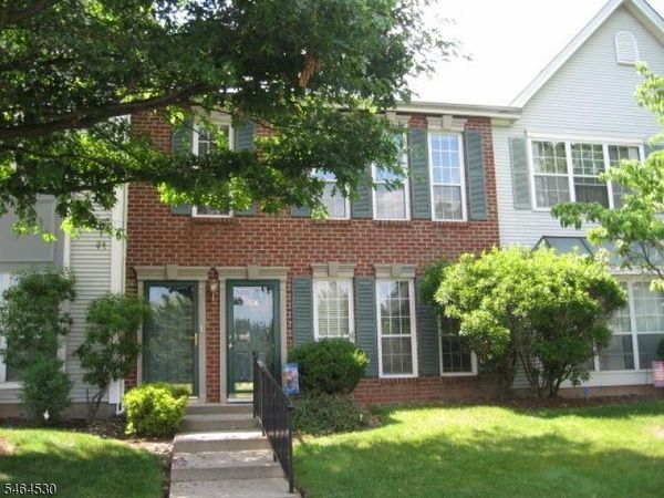 106 Amethyst Way, Franklin, NJ 08823