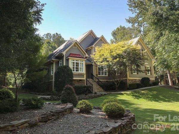 107 Sunset Bay Drive, Troutman, NC 28166