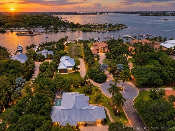 3650 SE Sea Point Court , Stuart, FL 34997