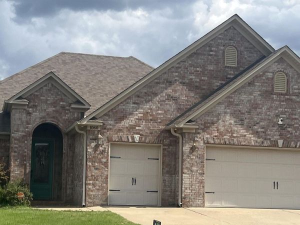 1060 Georgetown Drive, Conway, AR 72034