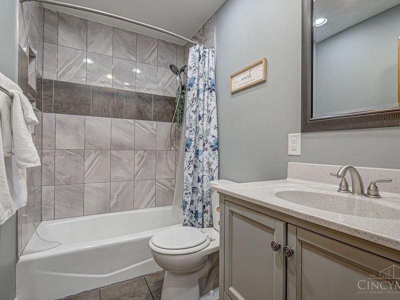 1646 Biscayne Drive, Saint Clair Township, OH 45013 Photo 26