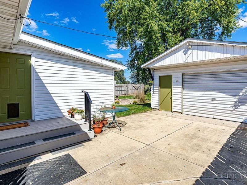 1646 Biscayne Drive, Saint Clair Township, OH 45013 Photo 5
