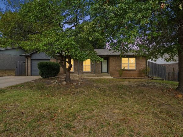 607 W 150th Street S, Glenpool, OK 74033