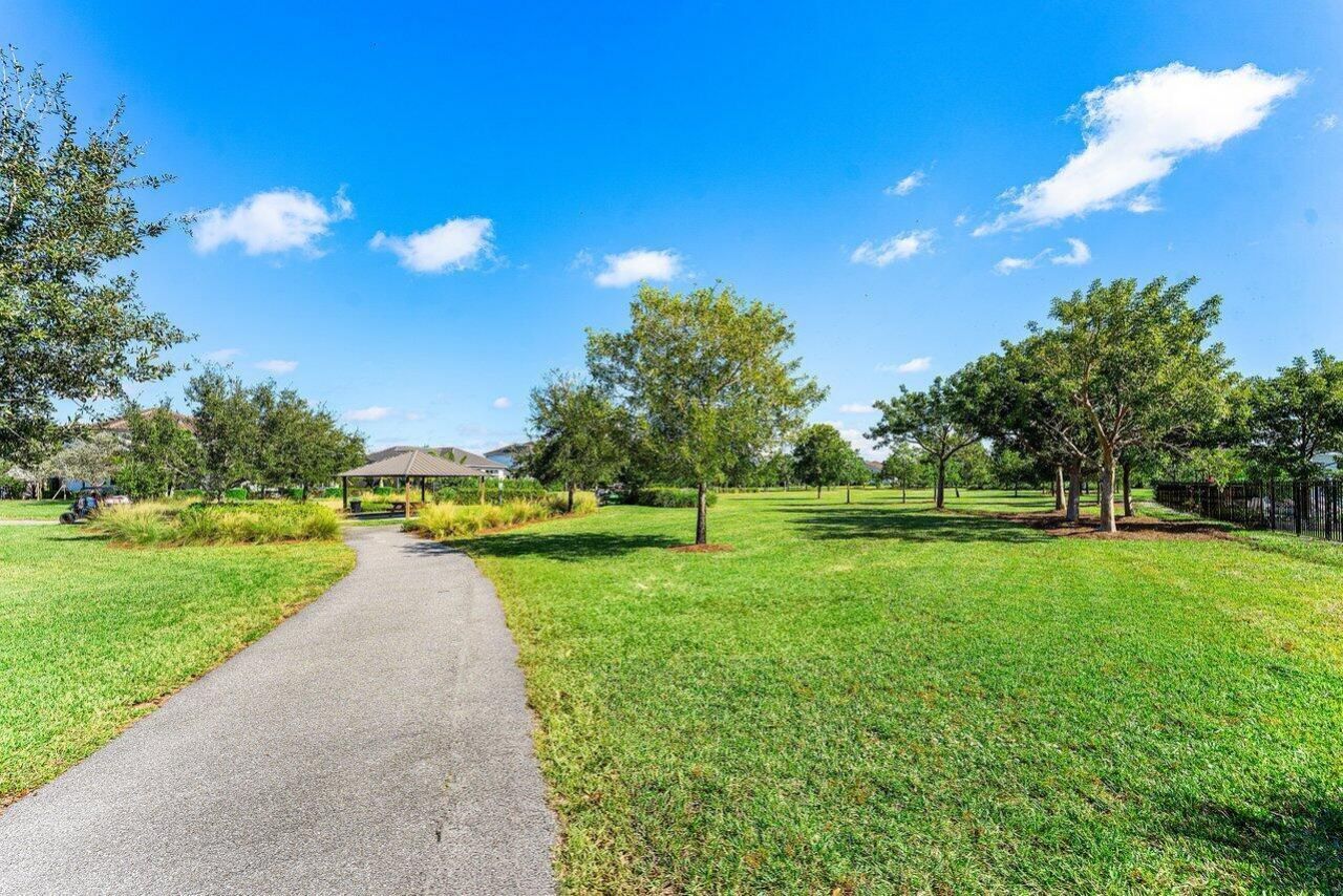 940 Hookline Circle, Loxahatchee, FL 33470 Photo