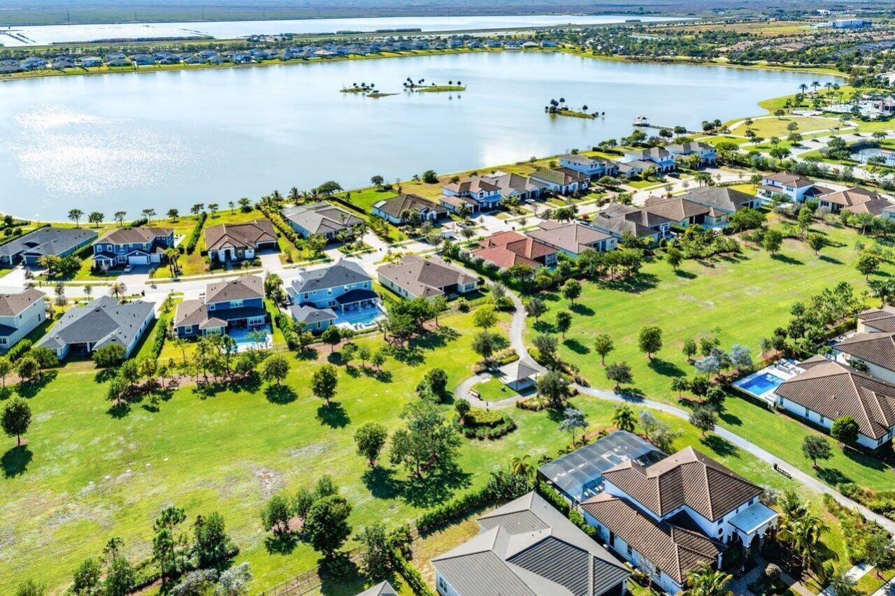 940 Hookline Circle, Loxahatchee, FL 33470 Photo