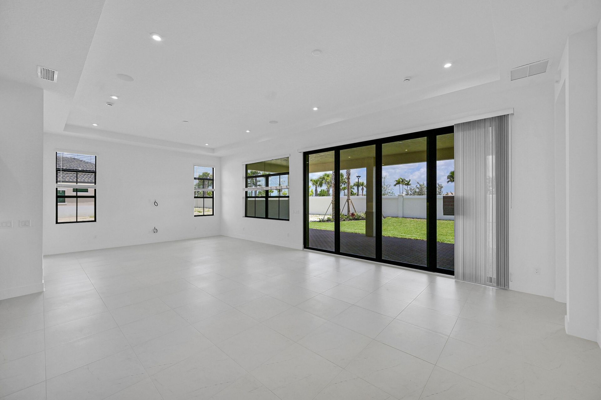 9528 St. Germain Drive, Palm Beach Gardens, FL 33412 Photo