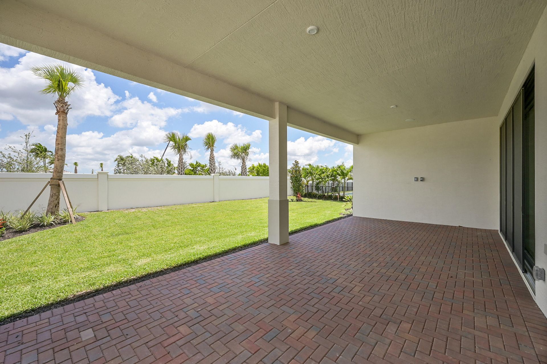 9528 St. Germain Drive, Palm Beach Gardens, FL 33412 Photo