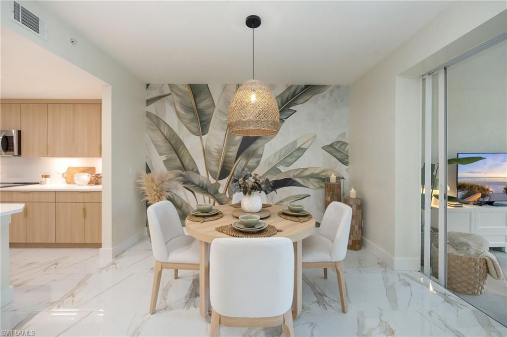 760 Waterford Dr , Unit 102, Naples, FL 34113 Photo