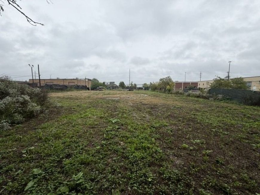 Main Photo