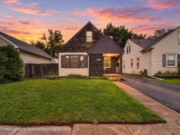 1919 Harding Avenue, Lansing, MI 48910