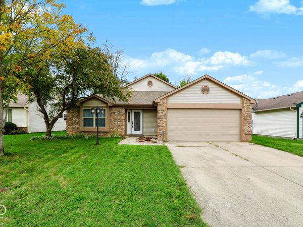11842 Calzia Lane , Indianapolis, IN 46229