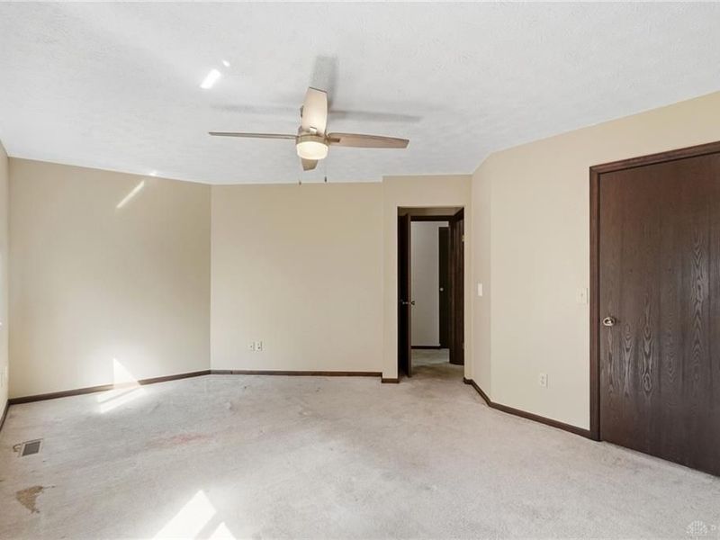 757 Hidden Circle, Washington Township, OH 45458 Photo 42