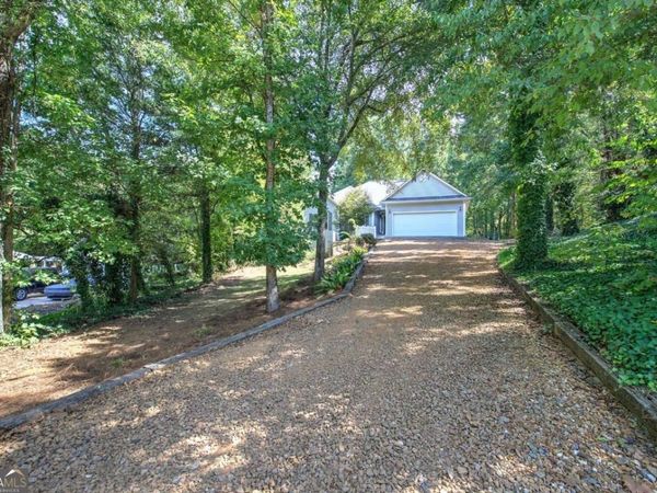 15 Willow Wood Lane NW, Cartersville, GA 30120