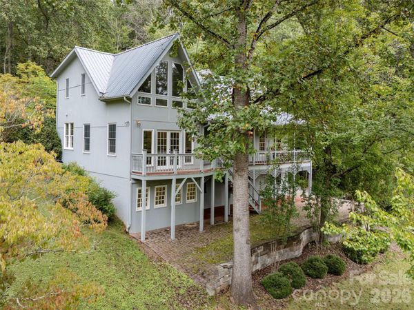 116 Sams Branch Road , Candler, NC 28715
