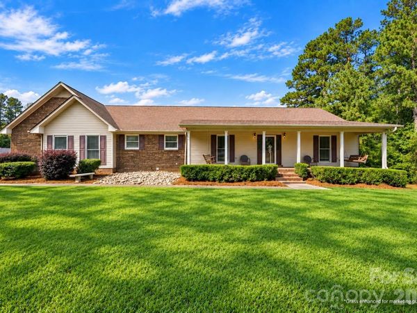 107 Camelot Court, Kings Mountain, NC 28086