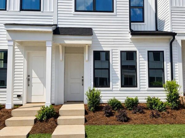 6608 Harlech Street , Charlotte, NC 28269