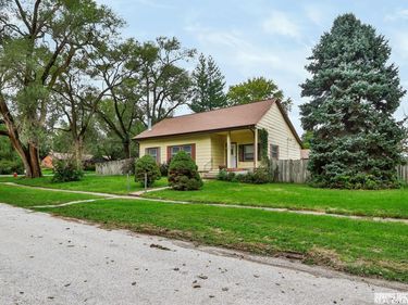240 W 4th Street, Douglas, NE 68344