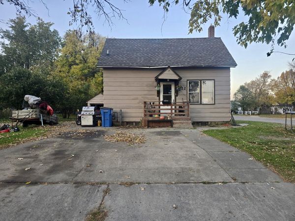 222 Cedar Avenue NE, Wadena, MN 56482