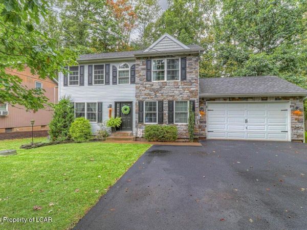 240 Shingle Mill Drive, Drums, PA 18222