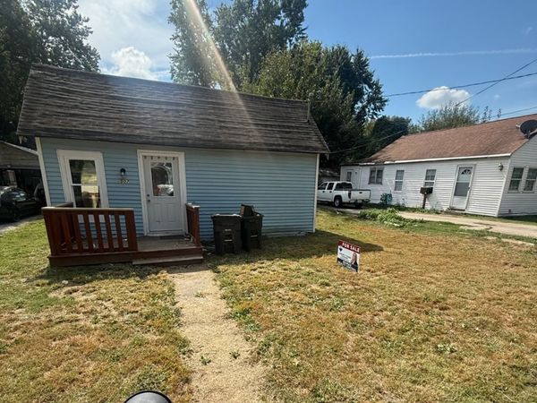 507 W Baird Street , Carbondale, IL 62901