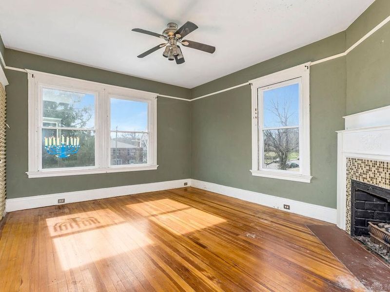 990 Burton Avenue, Cincinnati, OH 45229 Photo 20